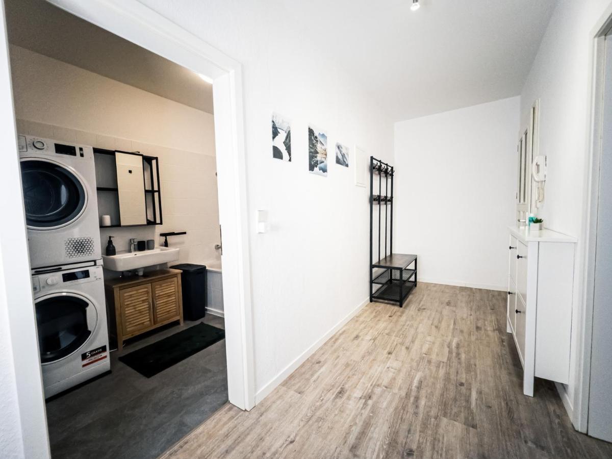 Apartment ⋙ Stilvolle Mit 2 Schlafzimmern & Balkon ⋘ *